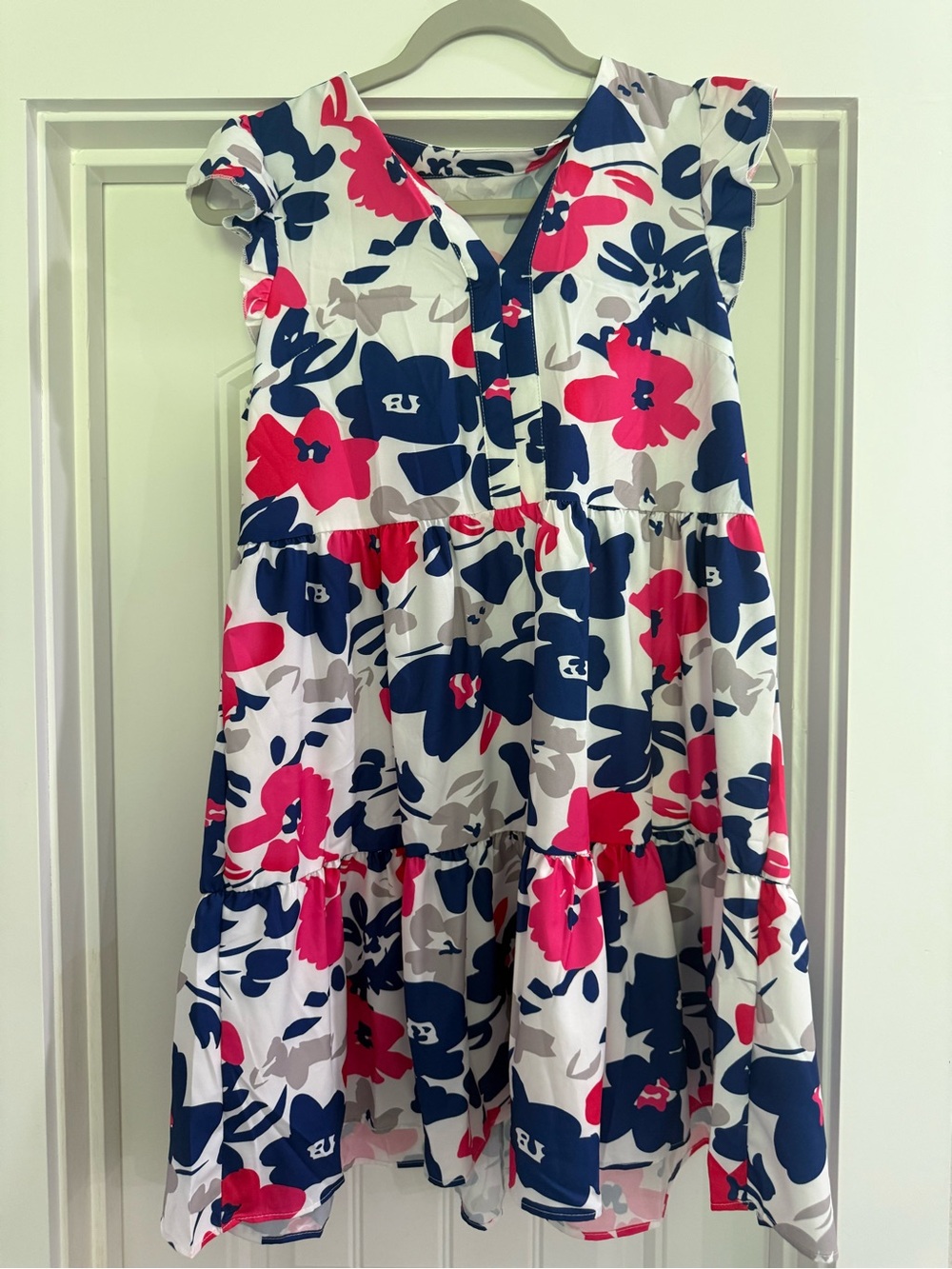 Women’s Floral Tiered Summer Dress - White with Navy & Pink